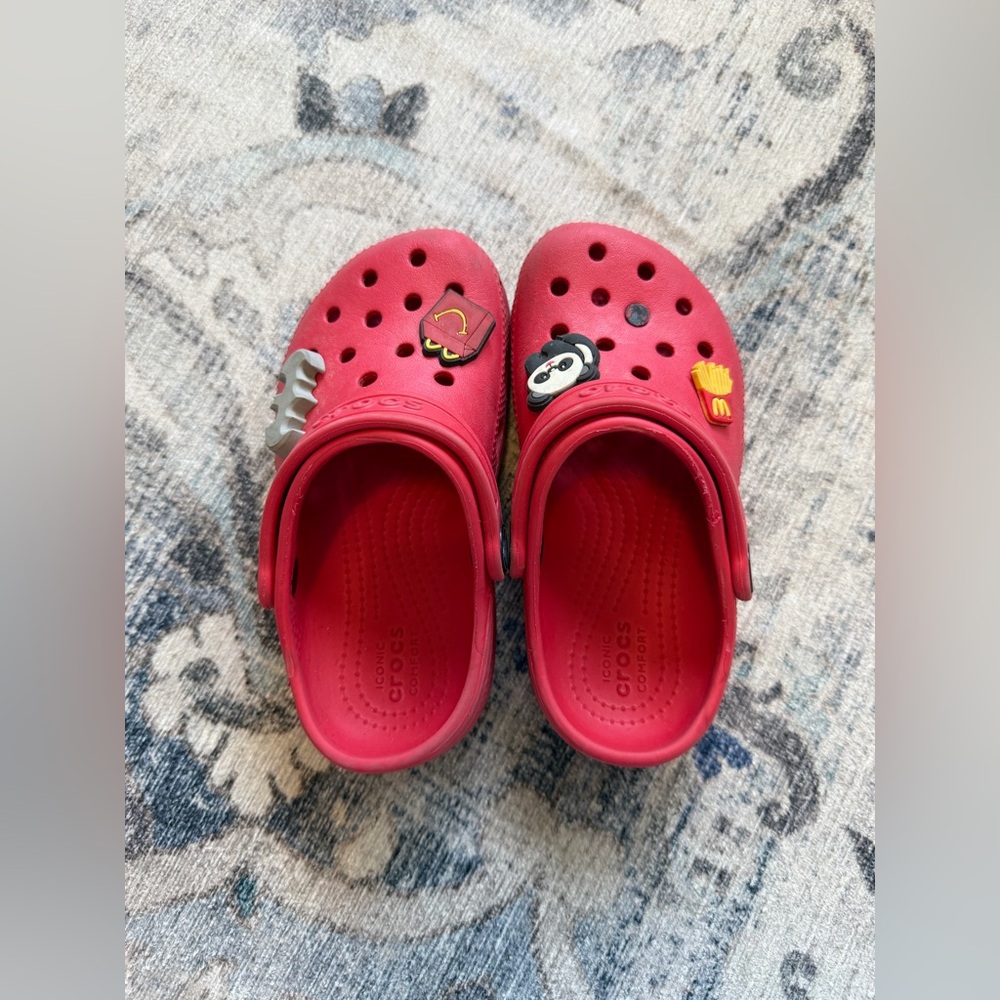Used kid crocs